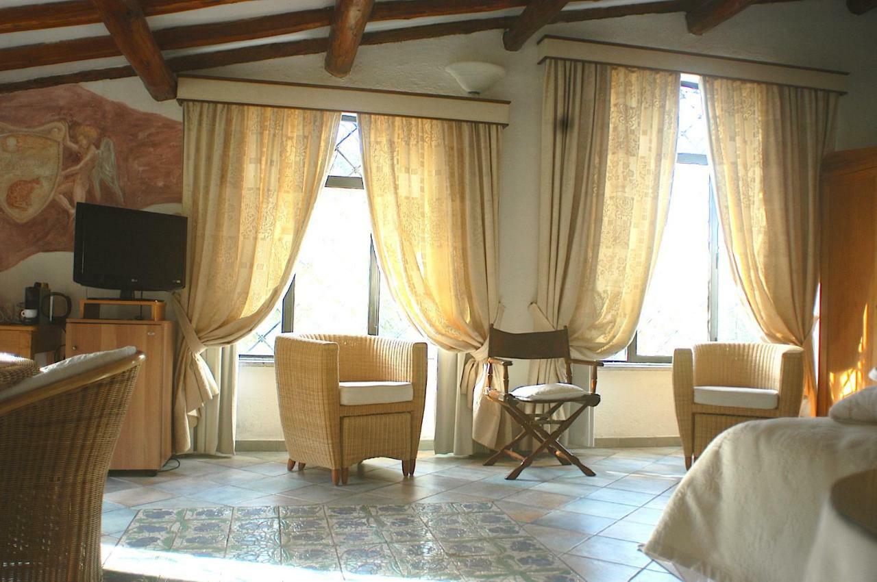 Hotel Villa Clementina Bracciano  Eksteriør bilde